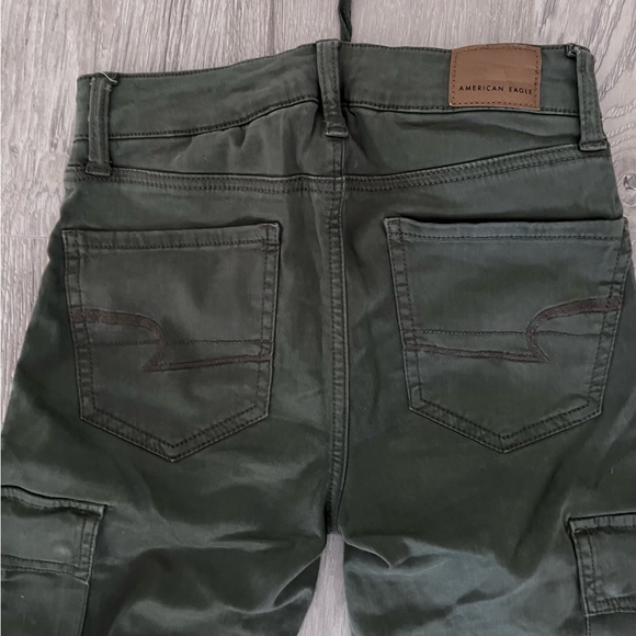 American Eagle - green cargo pant - Picture 3 of 3